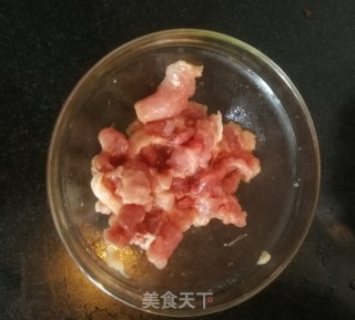 麻青椒炒肉的做法步骤：3