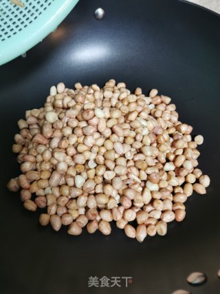 芝麻花生糖的做法步骤：4