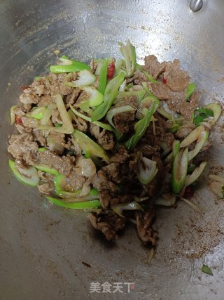 孜然羊肉的做法步骤：8
