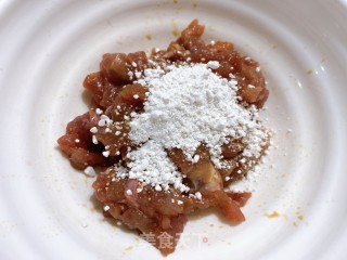 牛年牛牛！经典青椒炒牛肉丝er的做法步骤：4