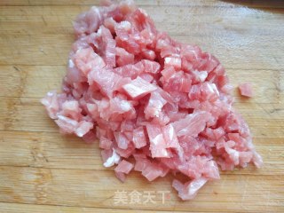 皮蛋瘦肉粥的做法步骤：2