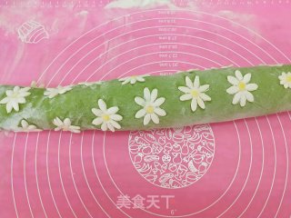 小雏菊馒头的做法步骤：8