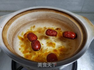 桃胶炖牛奶的做法步骤：5
