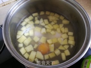 苹果酒酿鸡蛋圆子的做法步骤：6