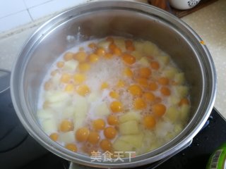 苹果酒酿鸡蛋圆子的做法步骤：7