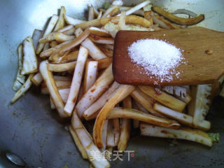 裙带菜烧白菜的做法步骤：5