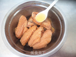 蜜汁鸡翅的做法步骤：8