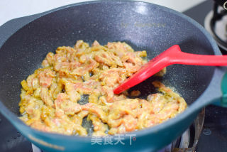 春饼卷嫩炒牛肉的做法步骤：10