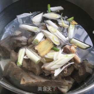 蘸汁手扒羊肉的做法步骤：6