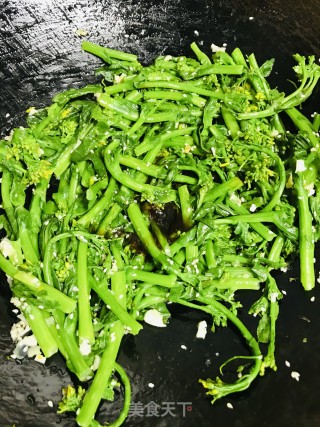 芝麻拌菜心的做法步骤：6