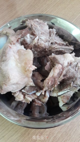 粉葛煲猪骨的做法步骤：3