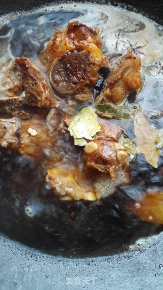 粉葛煲猪骨的做法步骤：8