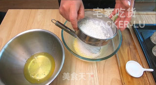 北海道蛋糕杯，超松软蛋糕，香滑可口香草馅，一口爆浆，超好吃！的做法步骤：6