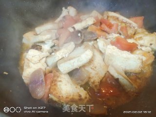 香肠烧中豆腐的做法步骤：6