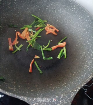 菠菜炒鸡肝的做法步骤：5