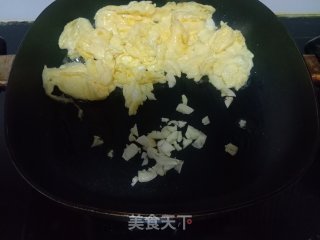 菠菜炒鸡蛋的做法步骤：6