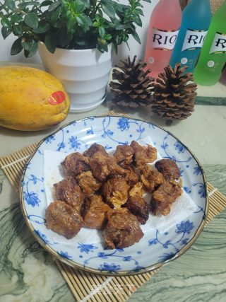 炸五香肉卷的做法步骤：8