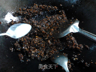 酱香三菇素馅黑米饼的做法步骤：9