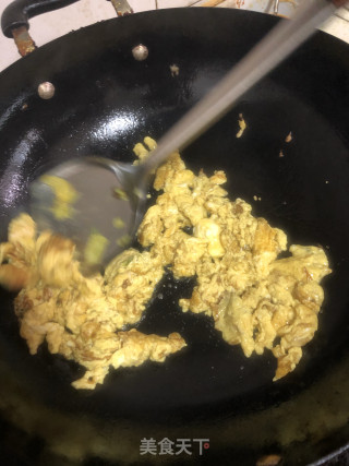 鸡蛋炒粉丝包菜的做法步骤：6