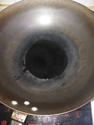 木耳烧白菜的做法步骤：2