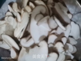 香菇油菜的做法步骤：3