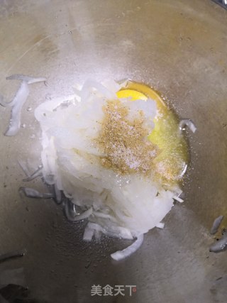 炸萝卜丸子的做法步骤：4