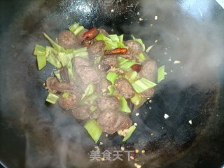 辣椒炒腊肠的做法步骤：4