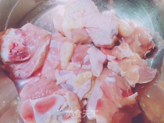 蒜蓉辣子鸡的做法步骤：1