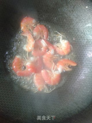 椒盐大虾的做法步骤：3