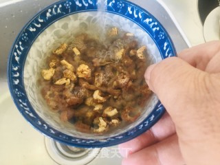 广东菜脯炒海米的做法步骤：1