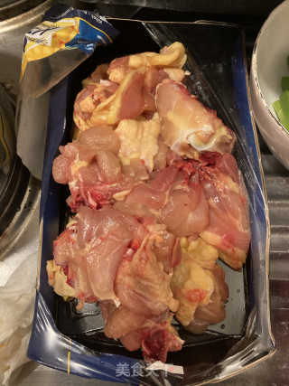 芋儿鸡的做法步骤：1