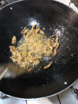 蒜苔肉丝的做法步骤：2