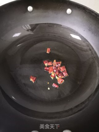炝炒莲花白的做法步骤：2