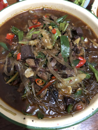 鸡杂红薯粉的做法步骤：6