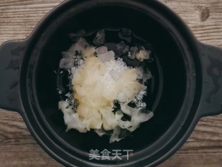 蔓越莓银耳粥的做法步骤：3