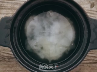 蔓越莓银耳粥的做法步骤：4