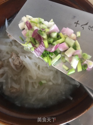 萝卜肉丸汤的做法步骤：6