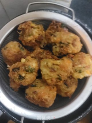 炸萝卜豆腐丸子的做法步骤：10