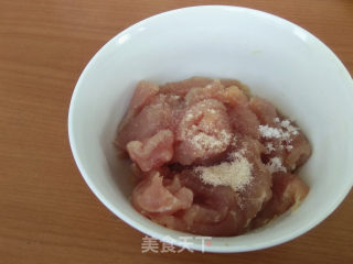 肉片炒时蔬的做法步骤：2