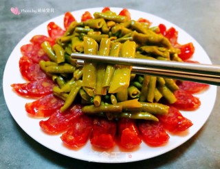 酸豆角炒腊肠的做法步骤：12