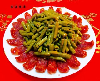 酸豆角炒腊肠的做法步骤：15