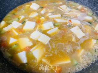 咸鲜可口的咸蛋黄豆腐羹的做法步骤：9