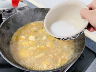 咸鲜可口的咸蛋黄豆腐羹的做法步骤：10