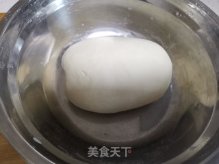 萝卜丝饼的做法步骤：1