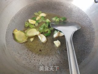 尖椒炒驴肉的做法步骤：3