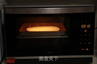 火腿披萨的做法步骤：4
