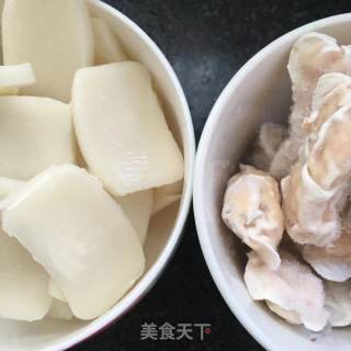 香辣年糕肥牛煲的做法步骤：4