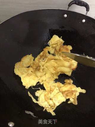 番茄炒鸡蛋的做法步骤：2