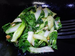清炒上海青的做法步骤：3
