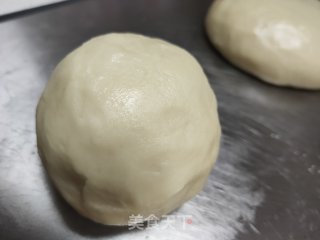 蛋黄酥的做法步骤：9